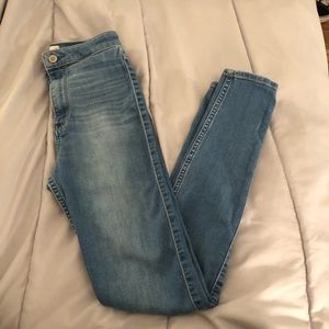 Hollister High Rise Jeans